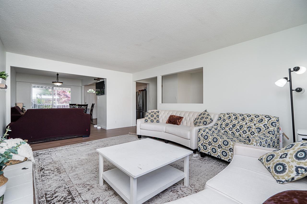 13728 Blackburn Avenue, White Rock, British Columbia  V4B 2Y8 - Photo 8 - R3011882