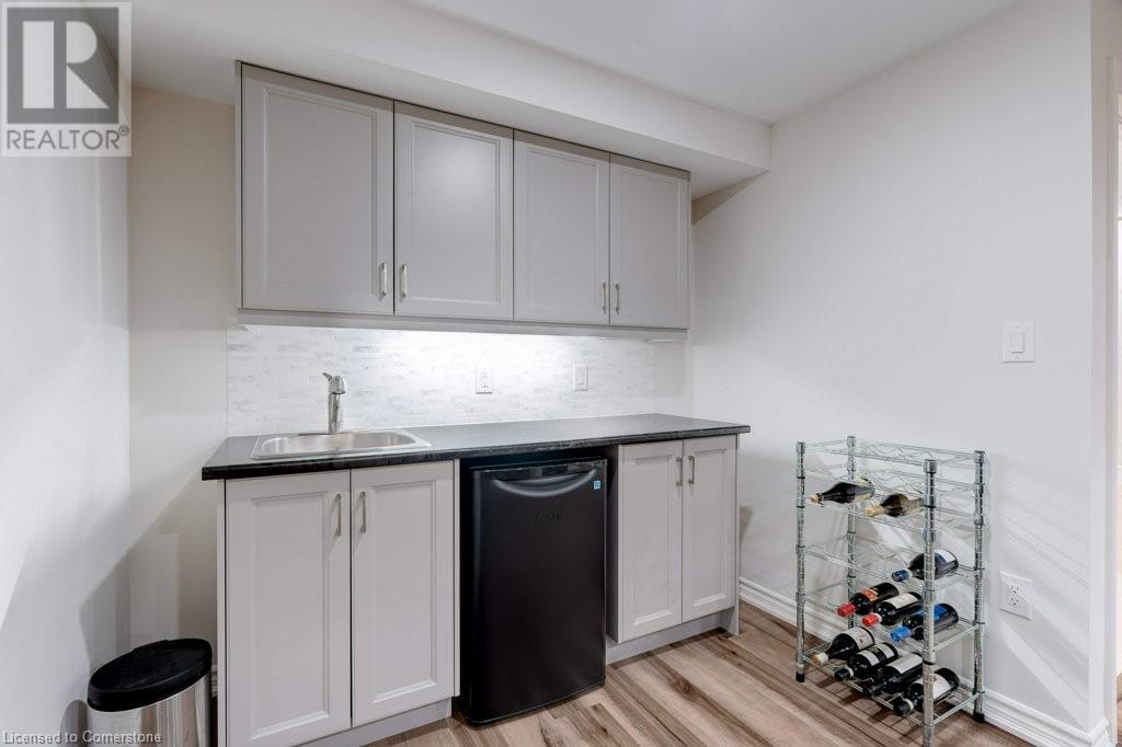 441 Stonehenge Drive Unit# 27, Hamilton, Ontario  L9K 0B1 - Photo 44 - 40737354