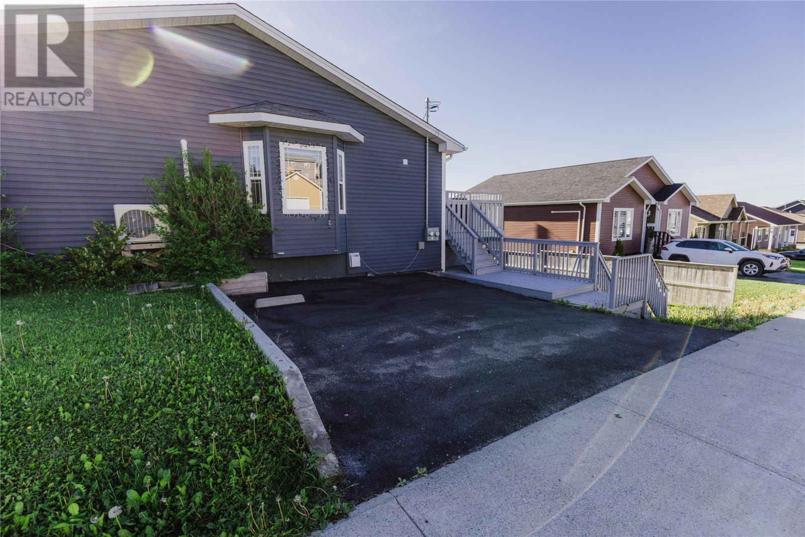 18 Woodrow Avenue, Corner Brook, Newfoundland & Labrador  A2H 7V7 - Photo 2 - 1285987