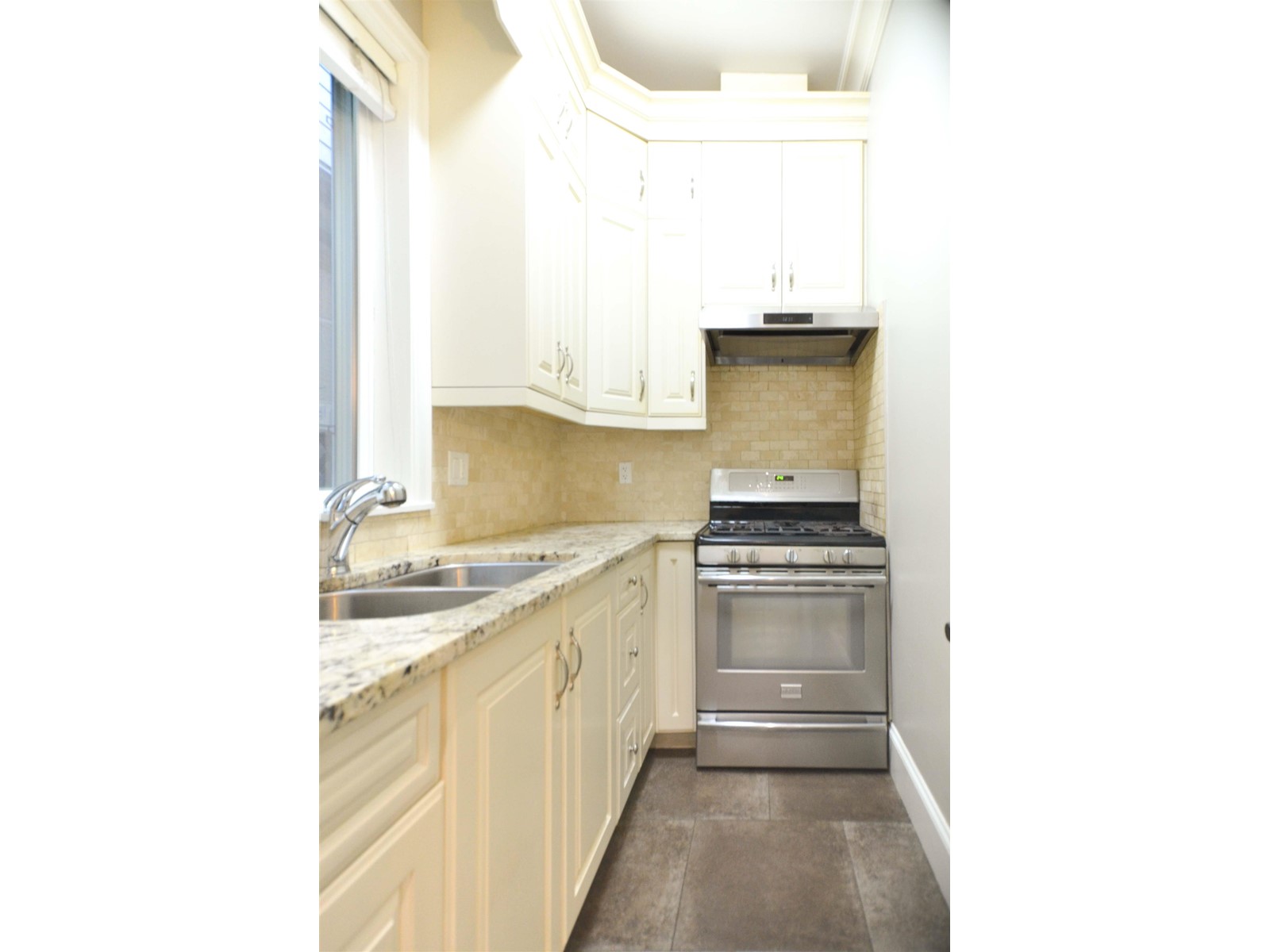 2798 162 Street, Surrey, British Columbia  V3Z 0E4 - Photo 12 - R3011826