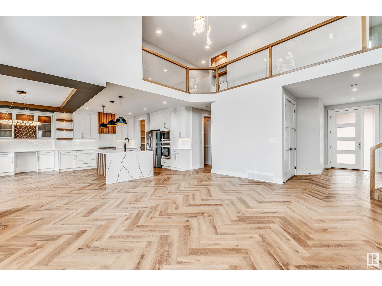 Property at 29 DARBY CR image 2