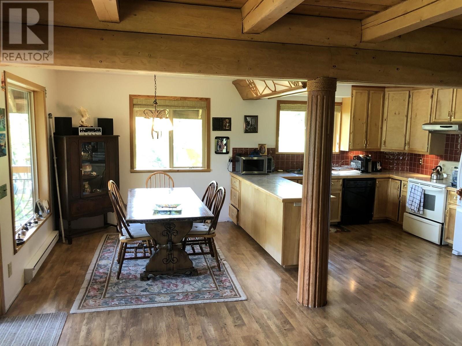 3538 Sellars Road, 100 Mile House, British Columbia  V0K 1M0 - Photo 10 - R3008945