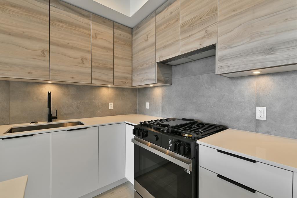 308 30490 Cardinal Avenue, Abbotsford, British Columbia  V2T 0C5 - Photo 10 - R3011487