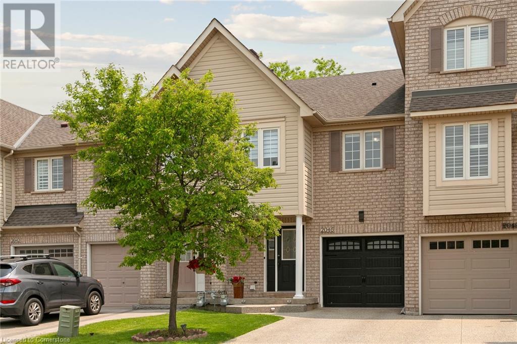 2046 GLENHAMPTON Road, Oakville, Ontario