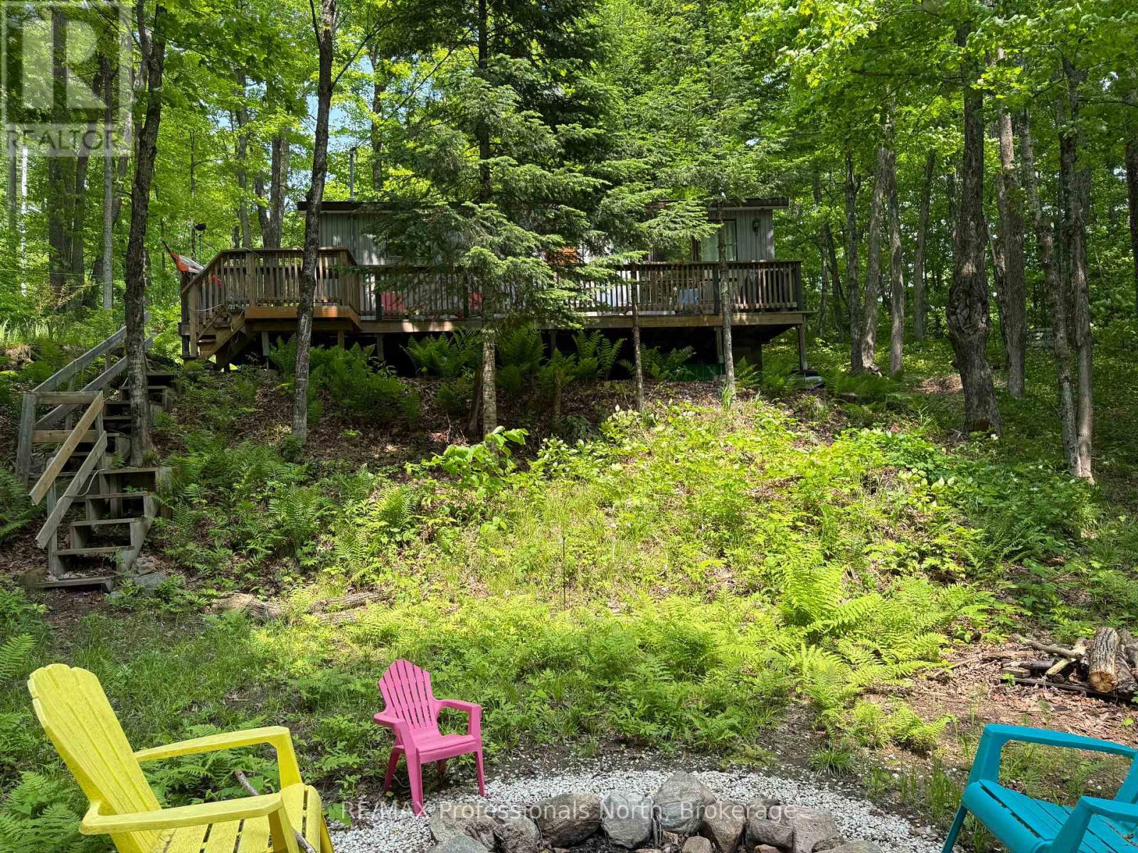 1025 Manitou Road, Dysart Et Al (Dysart), Ontario  K0M 1S0 - Photo 17 - X12088091