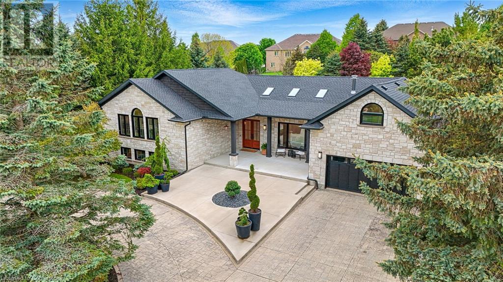 Property at 98 MANNHEIM Crescent image 1