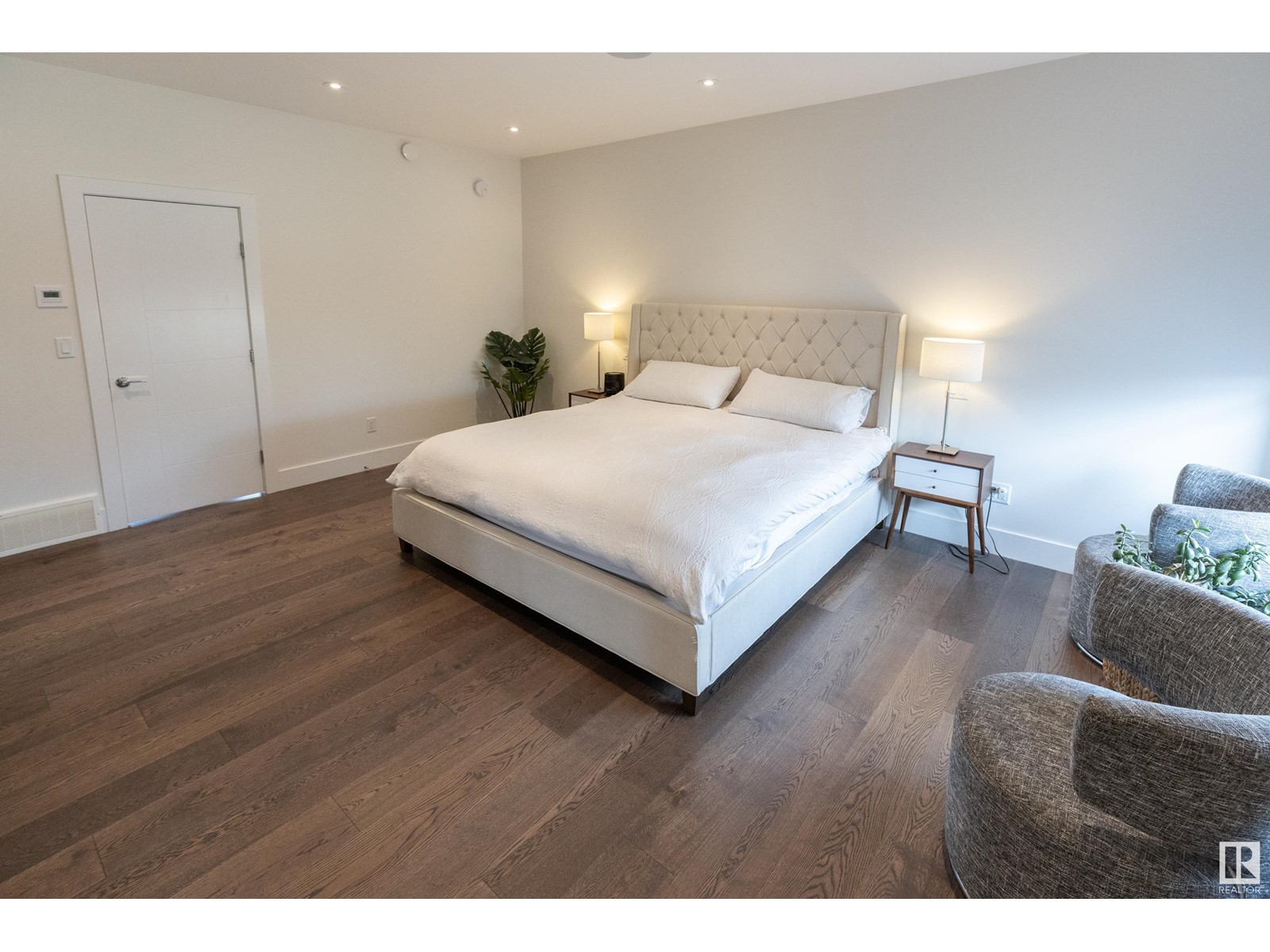 Property at 170 52367 RGE ROAD 223 image 3