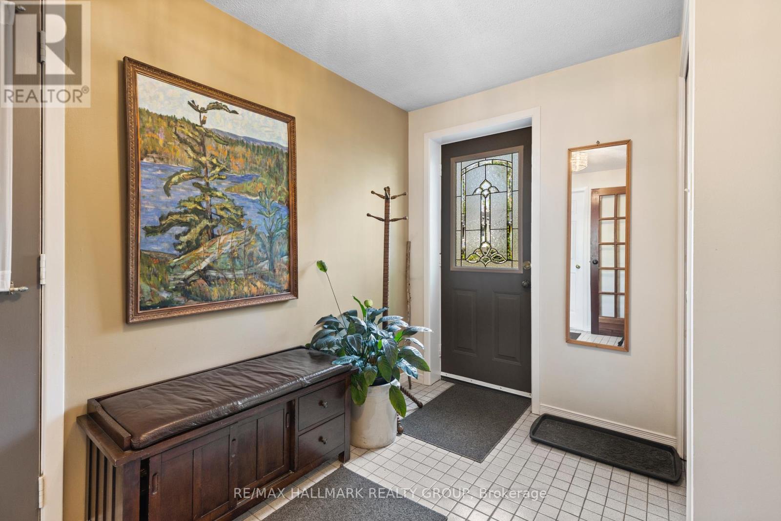 7 Indian Court, Laurentian Valley, Ontario  K8A 7V3 - Photo 17 - X12189642