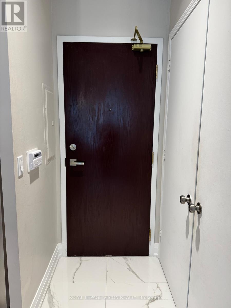1508 - 7 King Street E, Toronto, Ontario  M5C 3C5 - Photo 2 - C12186940