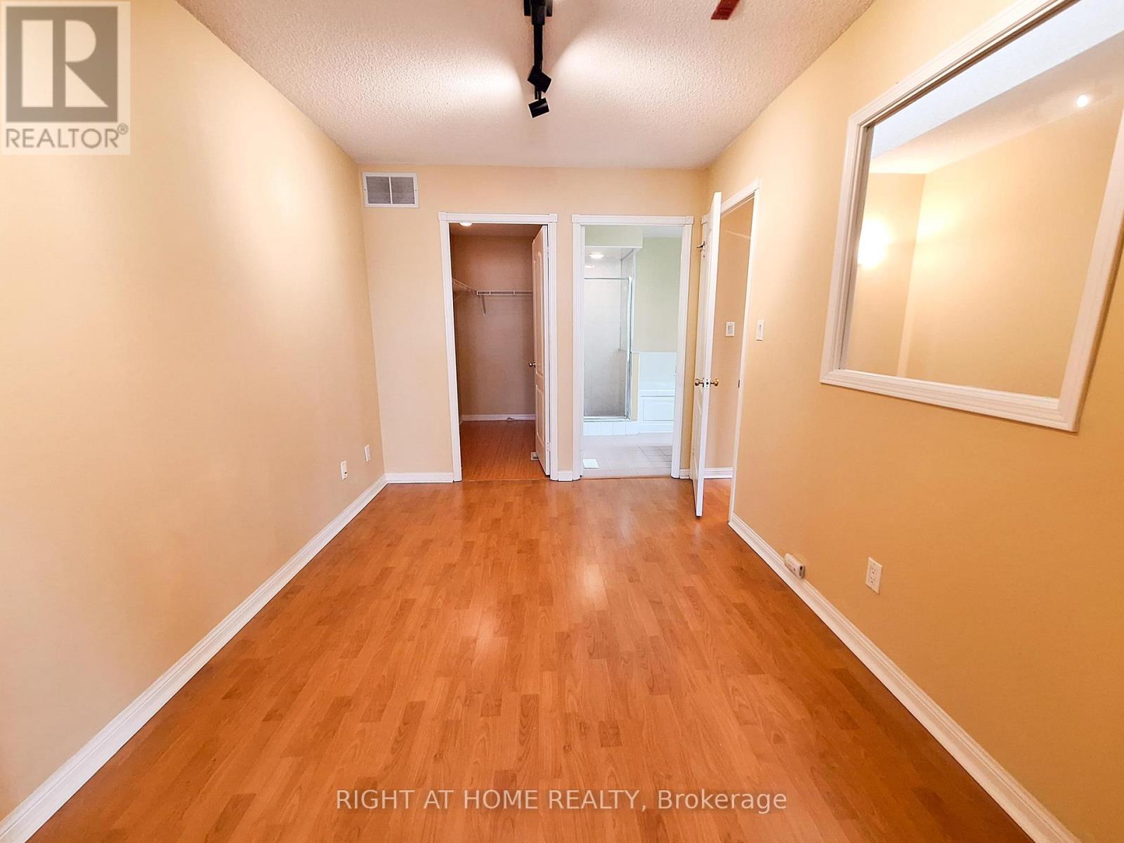 821 Grandview Way, Toronto, Ontario  M2N 6V5 - Photo 28 - C12199510