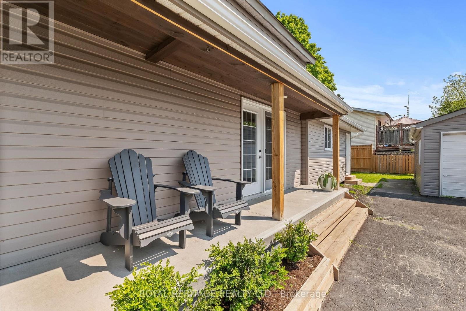 Property at 73 PRINCE EDWARD STREET image 5