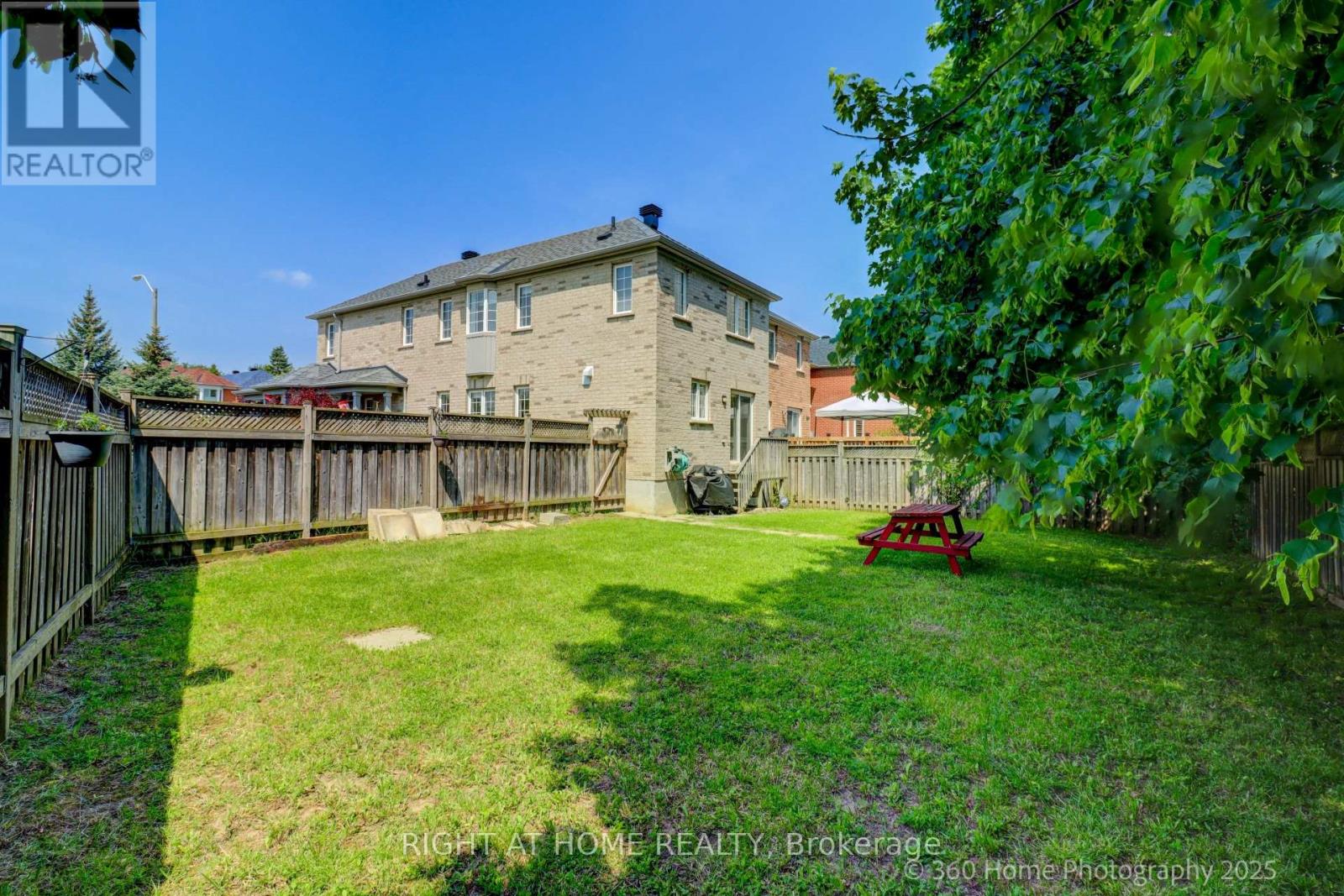 1 Birchcrest Court, Toronto (L'amoreaux), Ontario  M1W 4A4 - Photo 20 - E12199540