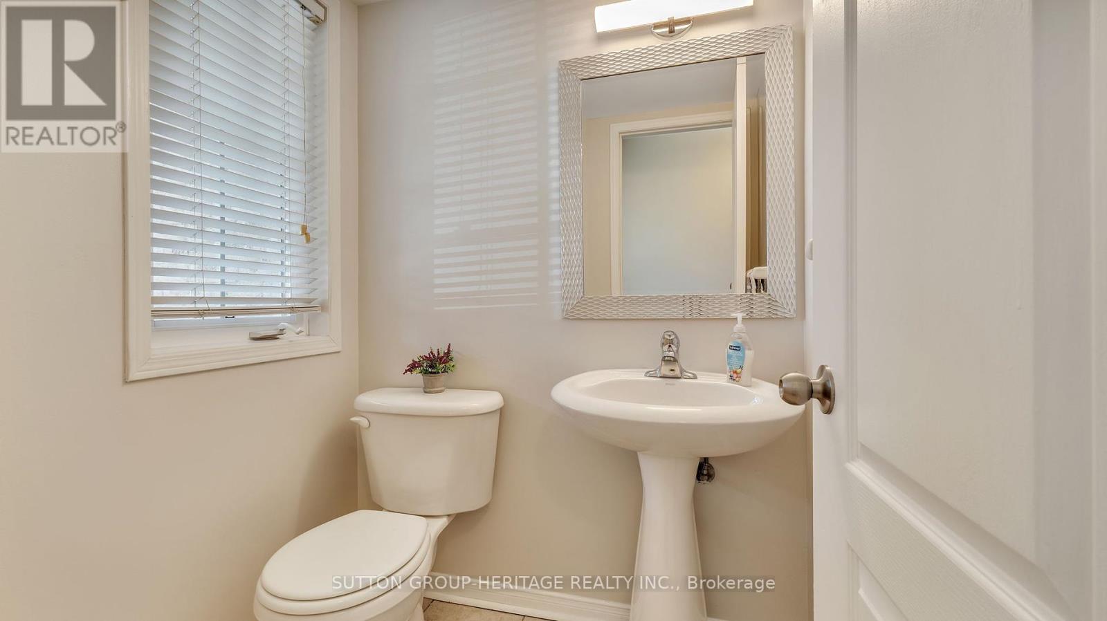 42 Odessa Crescent, Whitby, Ontario  L1R 3N9 - Photo 29 - E12199610