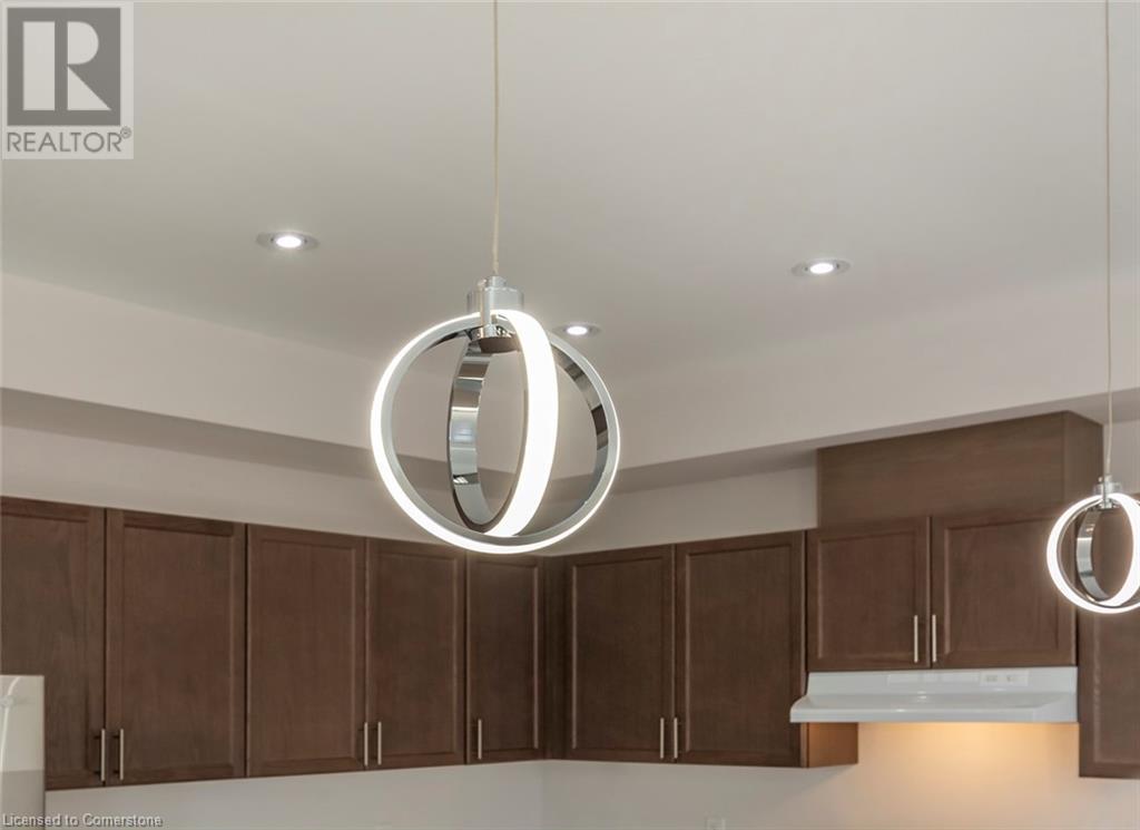 2 Pinot Crescent, Hamilton, Ontario  L8E 0J8 - Photo 9 - 40738021