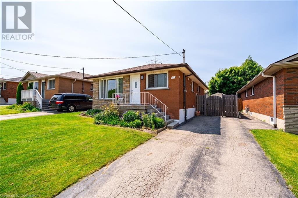 112 Greeningdon Drive, Hamilton, Ontario  L9A 4W7 - Photo 2 - 40737746