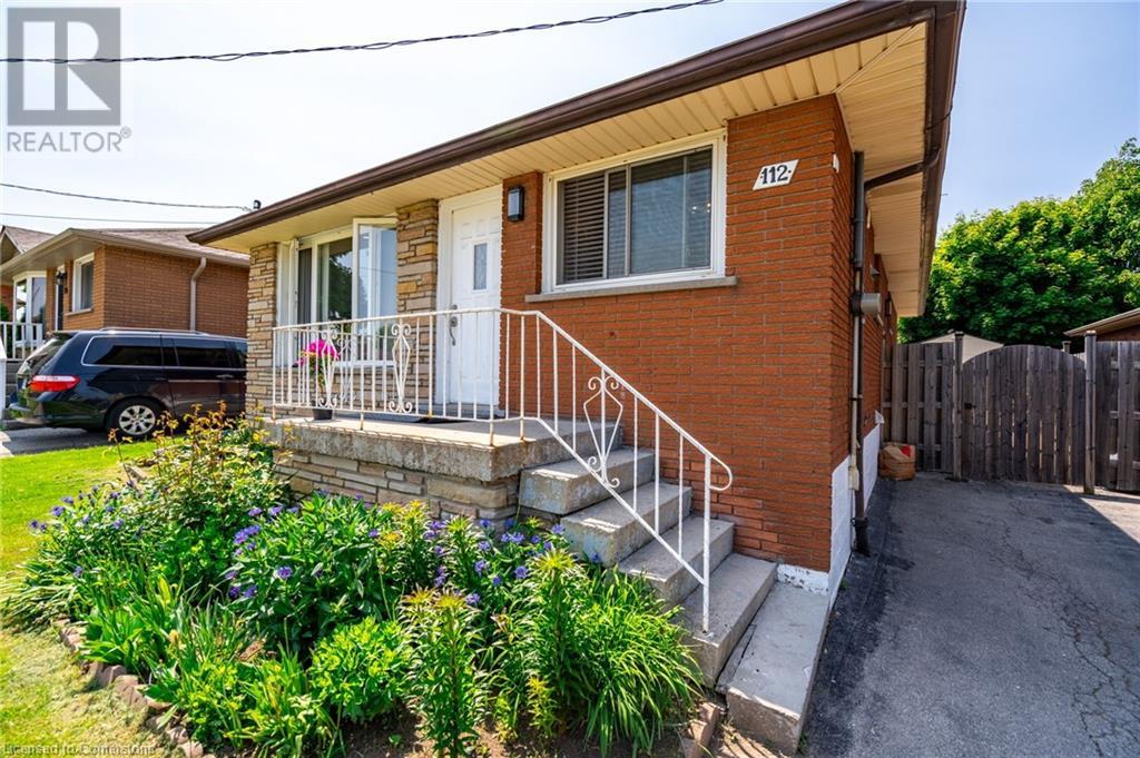 112 Greeningdon Drive, Hamilton, Ontario  L9A 4W7 - Photo 3 - 40737746