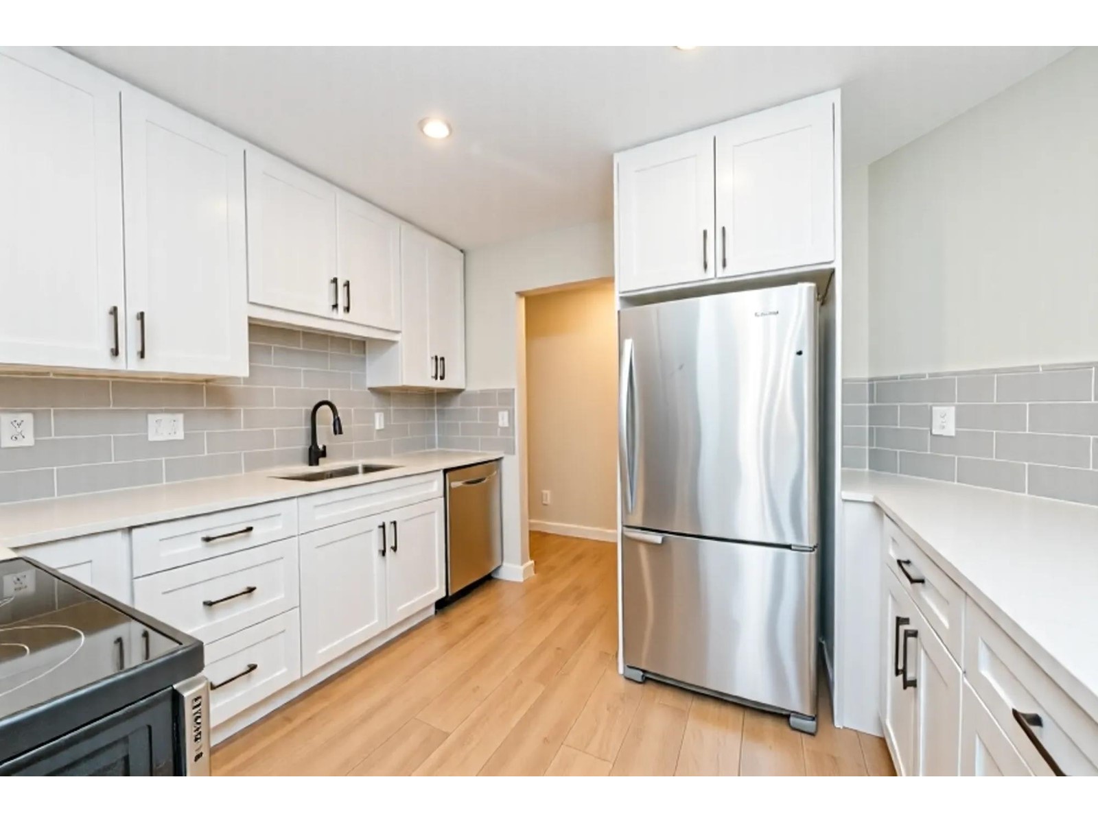 304 33401 Mayfair Avenue, Abbotsford, British Columbia  V2S 6Z2 - Photo 10 - R3011831