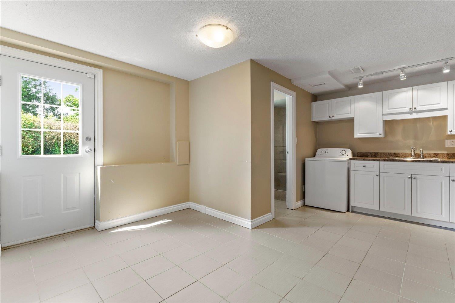 2185 Moss Court, Abbotsford, British Columbia  V2S 4Y5 - Photo 19 - R3011907