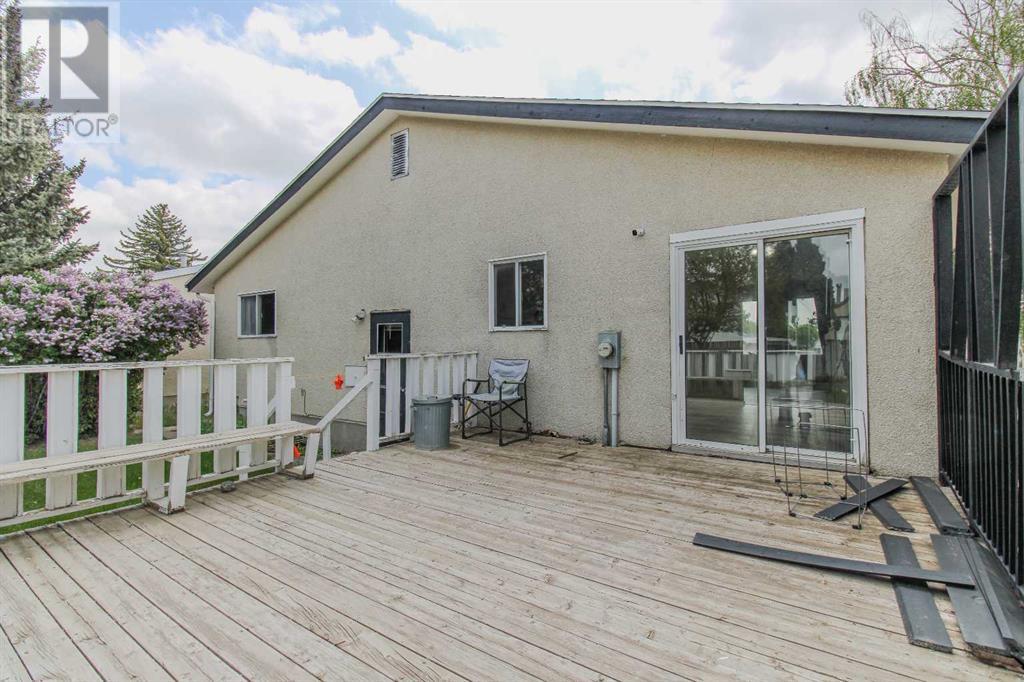 419 Ventura Road N, Lethbridge, Alberta  T1H 1X4 - Photo 40 - A2222771