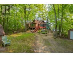 1067 WEST BLACK LAKE ROAD, Muskoka Lakes, Ontario
