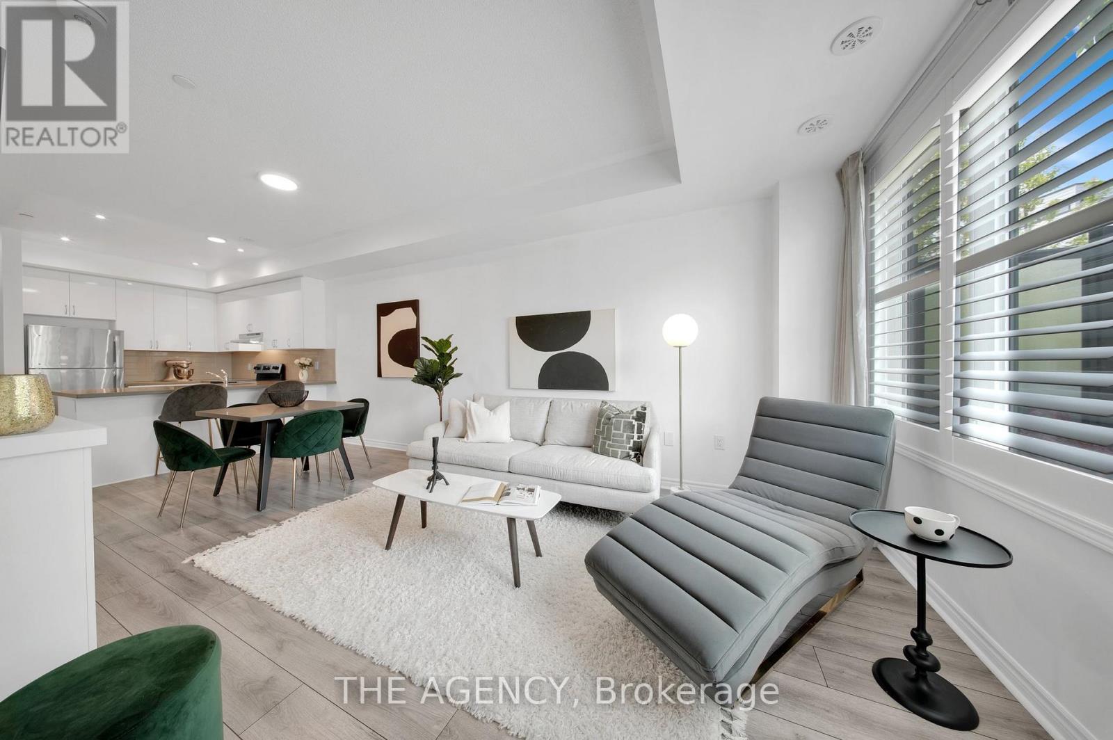 2 - 1155 STROUD LANE, Mississauga, Ontario