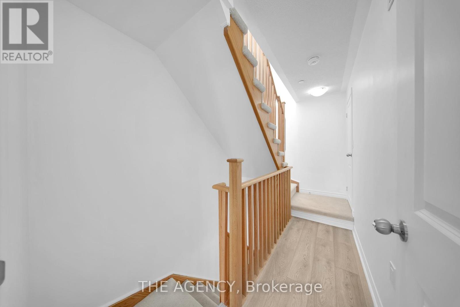 2 - 1155 Stroud Lane, Mississauga, Ontario  L5J 0B3 - Photo 19 - W12199523