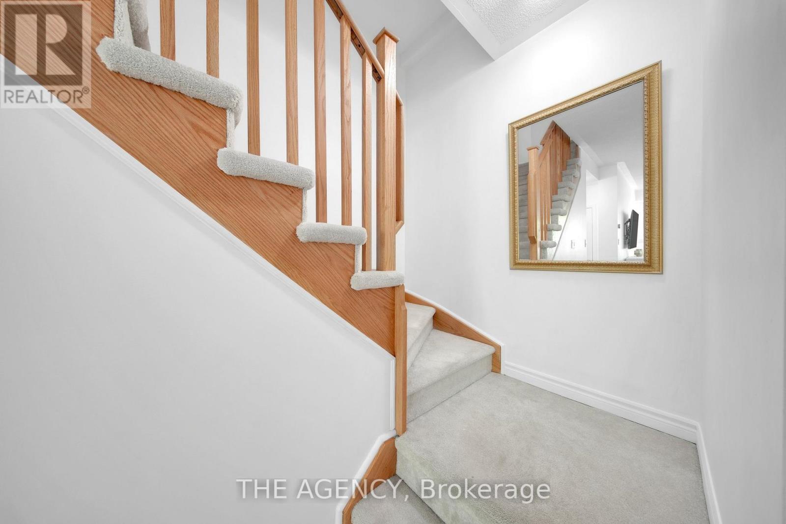 2 - 1155 Stroud Lane, Mississauga, Ontario  L5J 0B3 - Photo 6 - W12199523