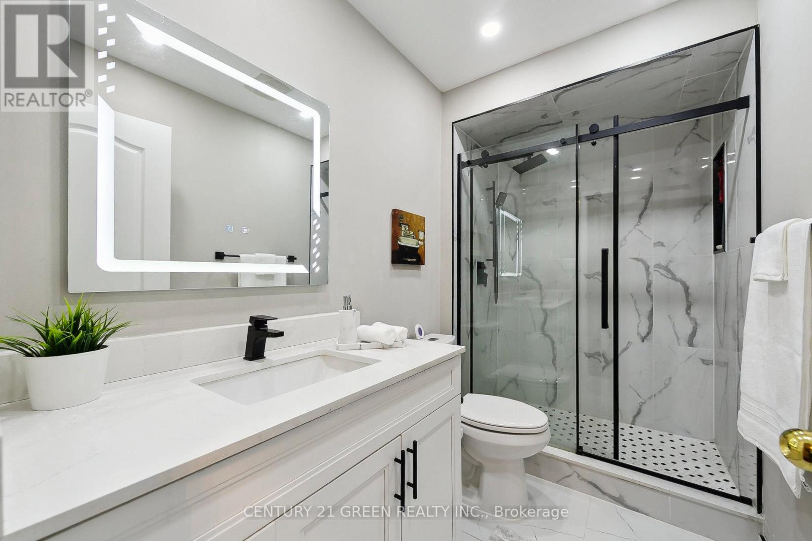 2046 Glenhampton Road, Oakville, Ontario  L6M 3T9 - Photo 15 - W12199531