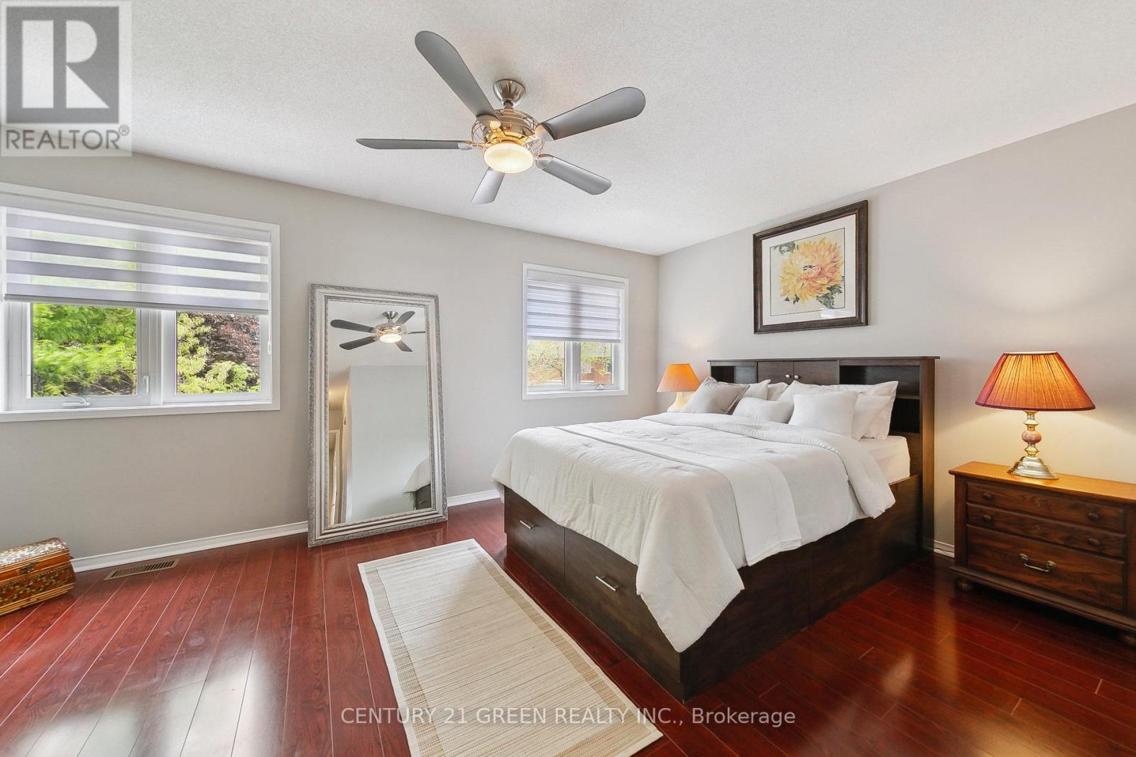 2046 Glenhampton Road, Oakville, Ontario  L6M 3T9 - Photo 16 - W12199531