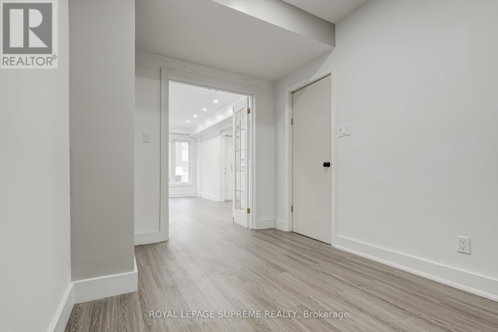 1 - 118 Runnymede Road, Toronto, Ontario  M6S 2Y3 - Photo 12 - W12199558