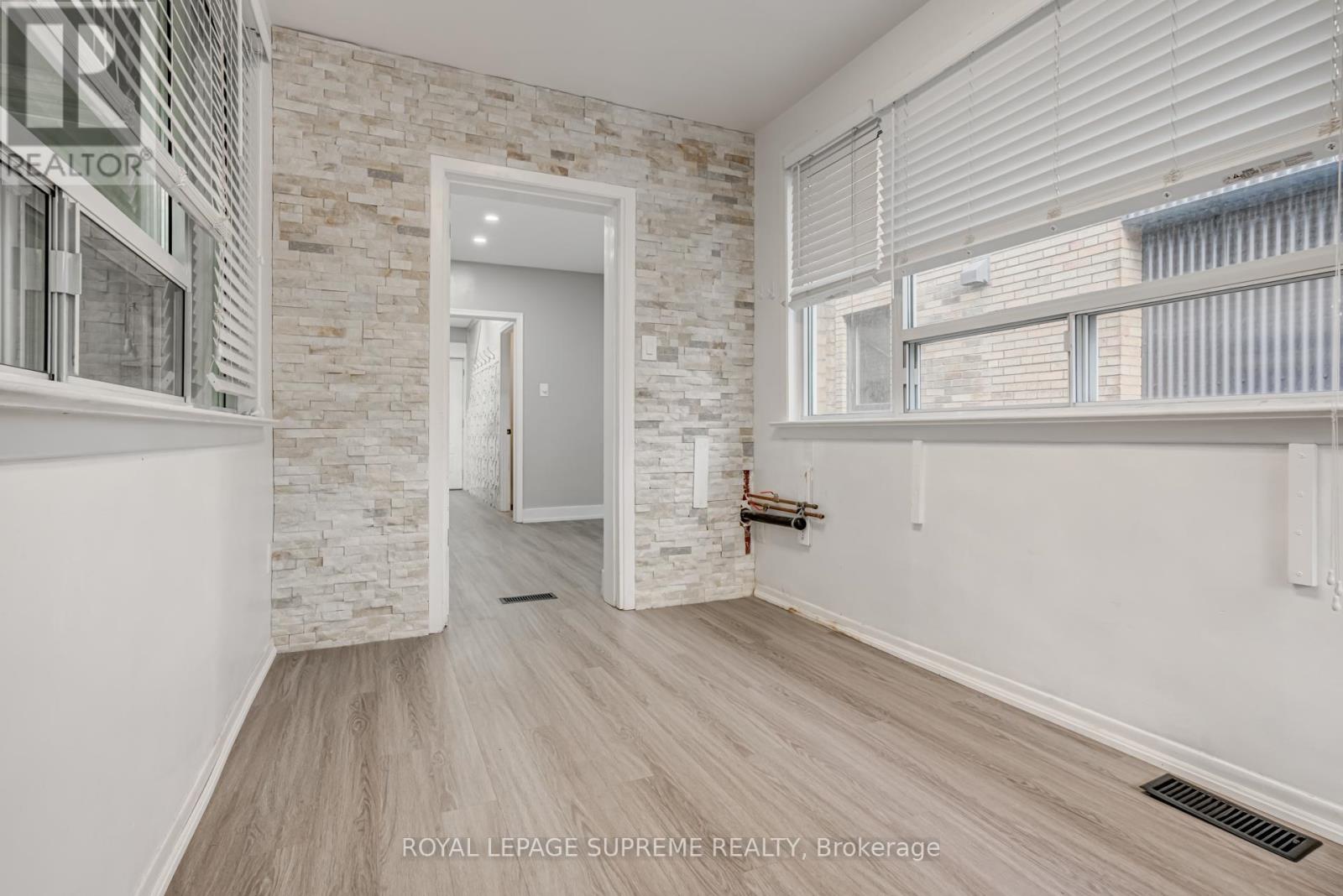 1 - 118 Runnymede Road, Toronto, Ontario  M6S 2Y3 - Photo 14 - W12199558