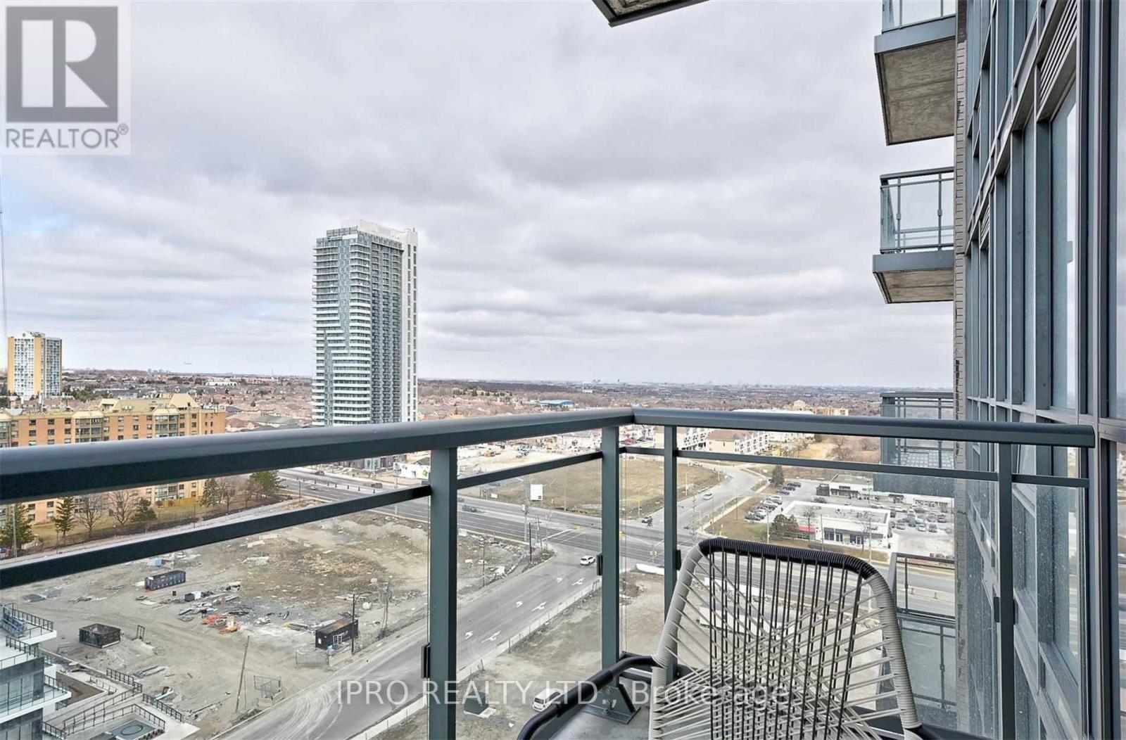 1401 - 5025 Four Springs Avenue, Mississauga, Ontario  L5R 0G5 - Photo 11 - W12199593