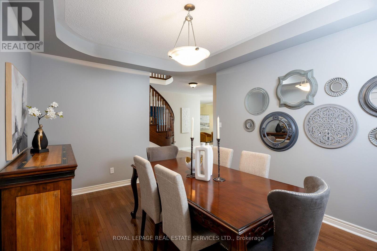 2182 Mariposa Road, Oakville, Ontario  L6M 4R9 - Photo 23 - W12199608