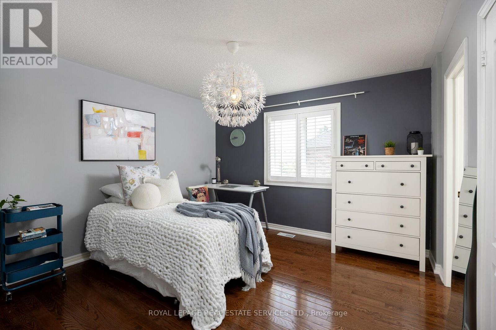 2182 Mariposa Road, Oakville, Ontario  L6M 4R9 - Photo 37 - W12199608