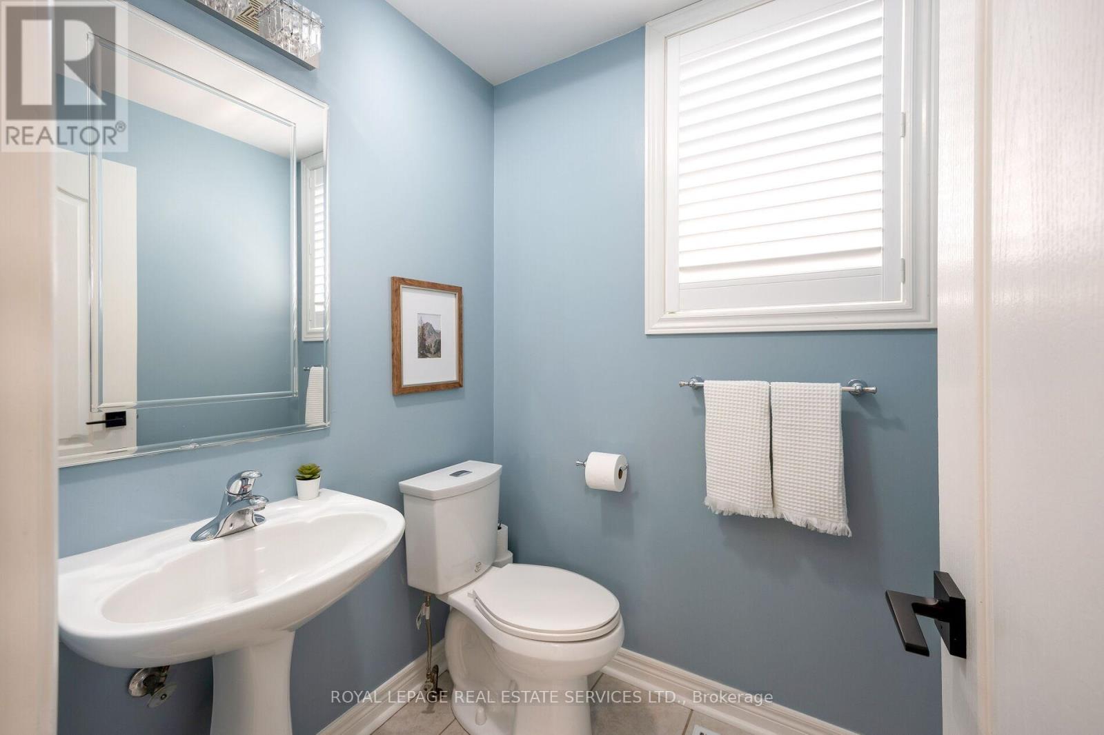 2182 Mariposa Road, Oakville, Ontario  L6M 4R9 - Photo 8 - W12199608