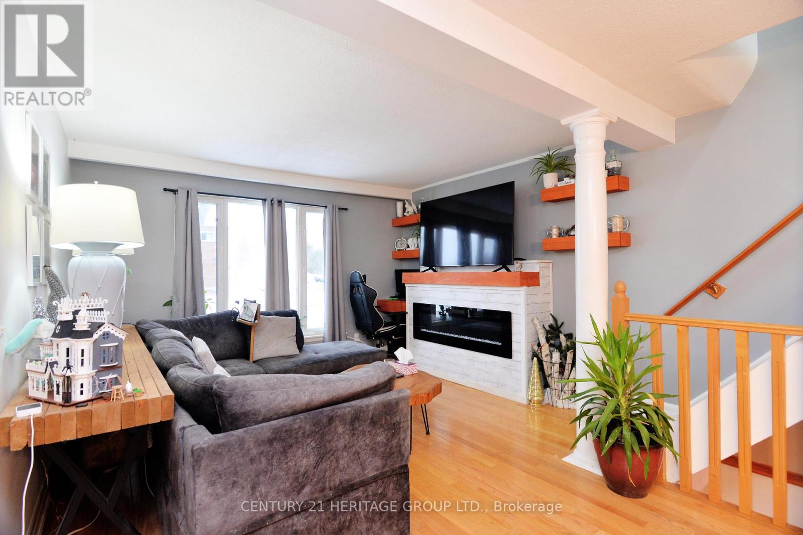 2266 Brookhurst Road, Mississauga, Ontario  L5J 1P9 - Photo 11 - W12199614