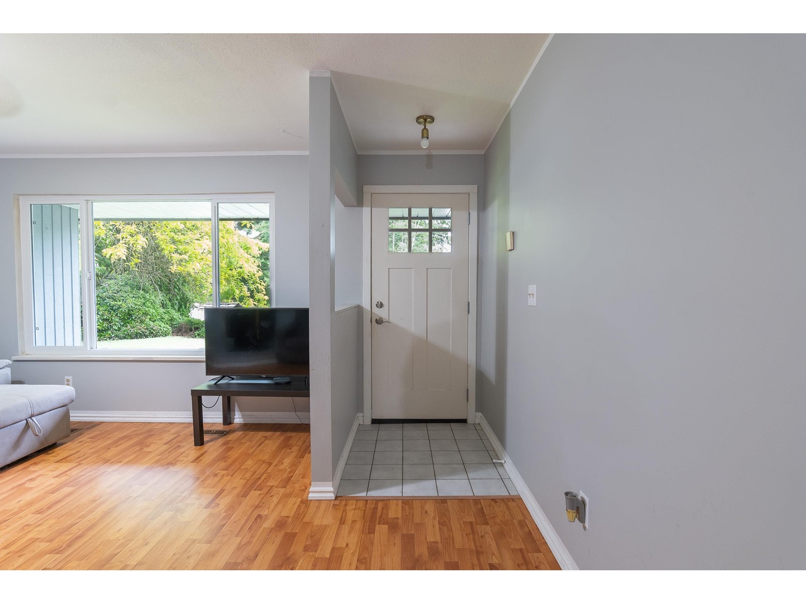 8061 Caribou Street, Mission, British Columbia  V2V 5R1 - Photo 14 - R2984008