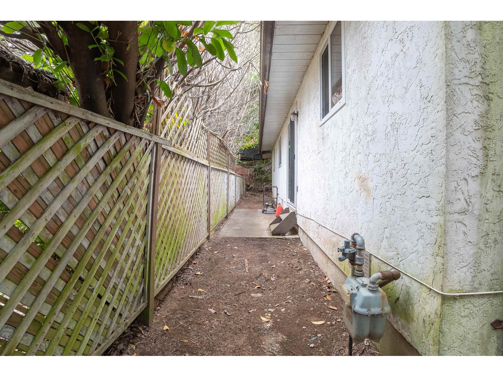 8061 Caribou Street, Mission, British Columbia  V2V 5R1 - Photo 37 - R2984008