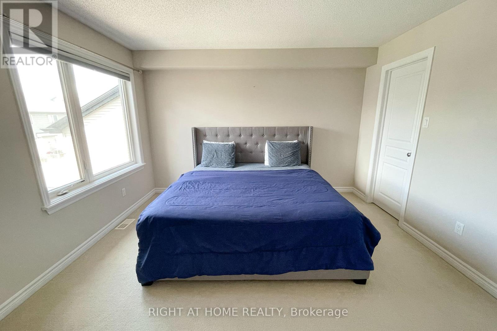 152 Popplewell Crescent, Ottawa, Ontario  K2J 5P7 - Photo 11 - X12199656