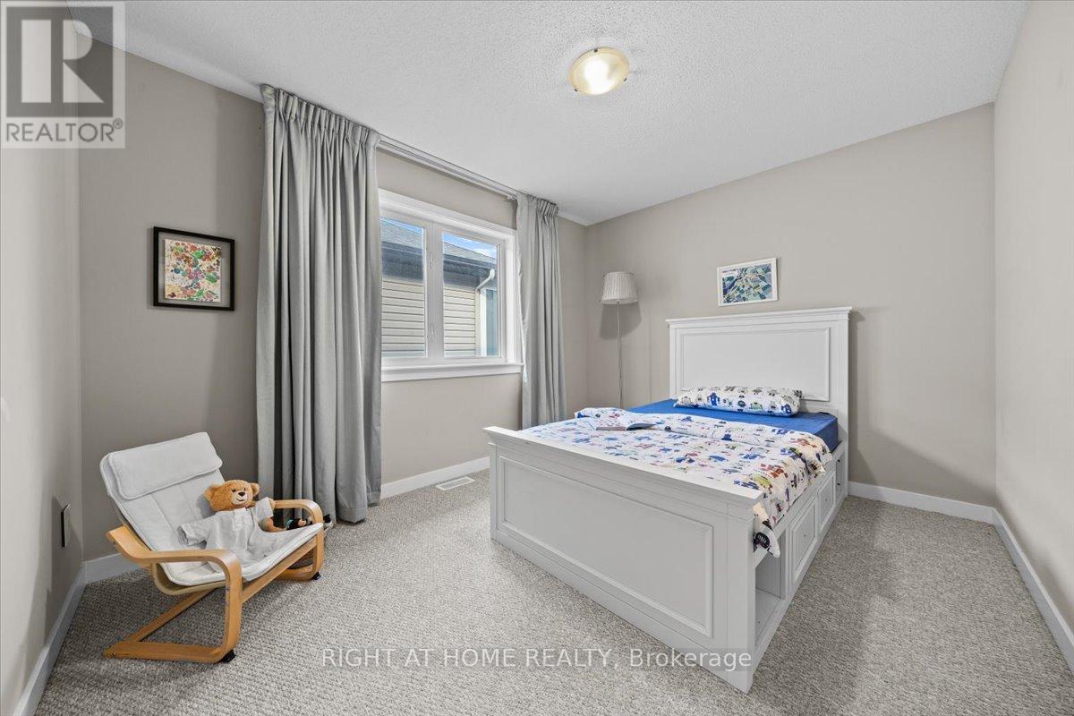 319 Oxer Place, Ottawa, Ontario  K2V 0C6 - Photo 18 - X12199691