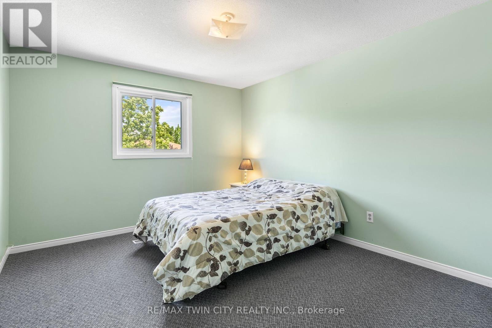 147 Gray Street, Kitchener, Ontario  N2A 3R1 - Photo 20 - X12199607