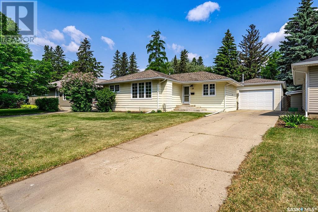 29 Norman CRESCENT, saskatoon, Saskatchewan