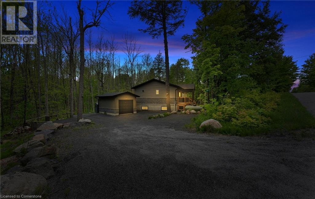 Property at 44 SUNNYSHORE PARK Drive image 2