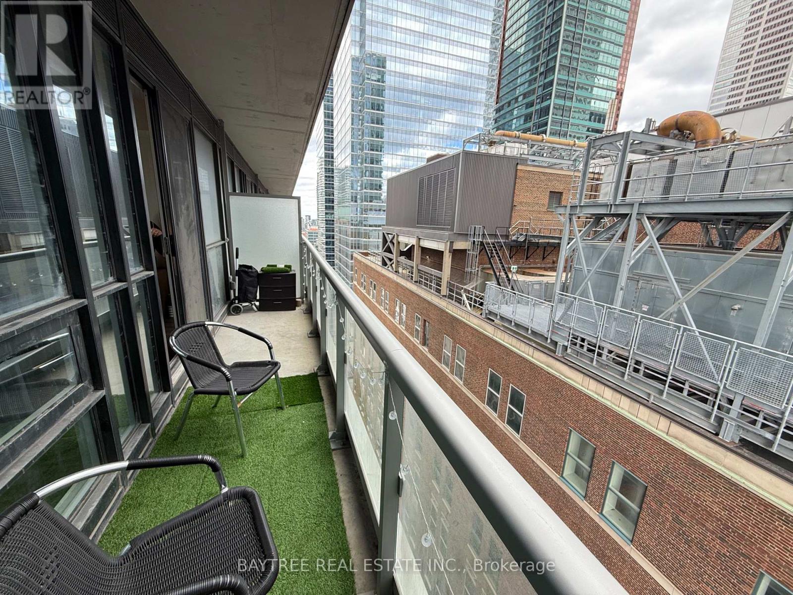 2610 - 70 Temperance Street, Toronto, Ontario  M5H 0B1 - Photo 19 - C12194100