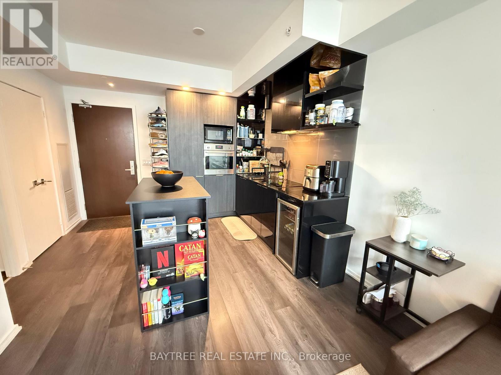 2610 - 70 Temperance Street, Toronto, Ontario  M5H 0B1 - Photo 6 - C12194100