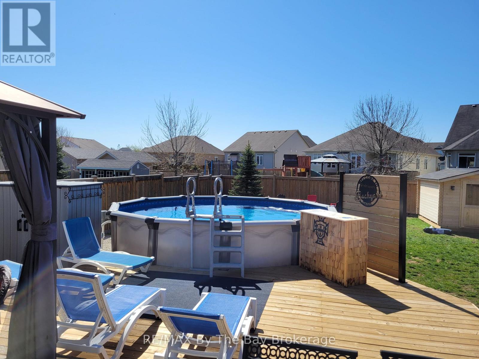 9 Broadpoint Street, Wasaga Beach, Ontario  L9Z 3B8 - Photo 6 - S12114684