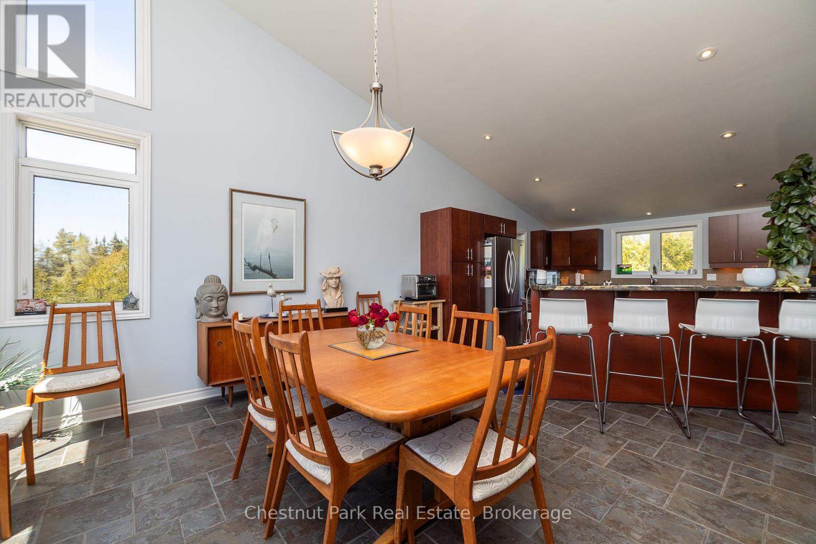 84 Silversides Point Road, Northern Bruce Peninsula, Ontario  N0H 1Z0 - Photo 14 - X12166560
