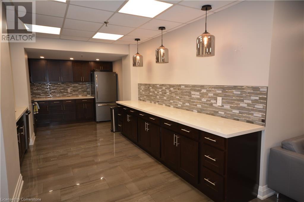 1270 Maple Crossing Boulevard Unit# 104, Burlington, Ontario  L7S 2J3 - Photo 28 - 40738037