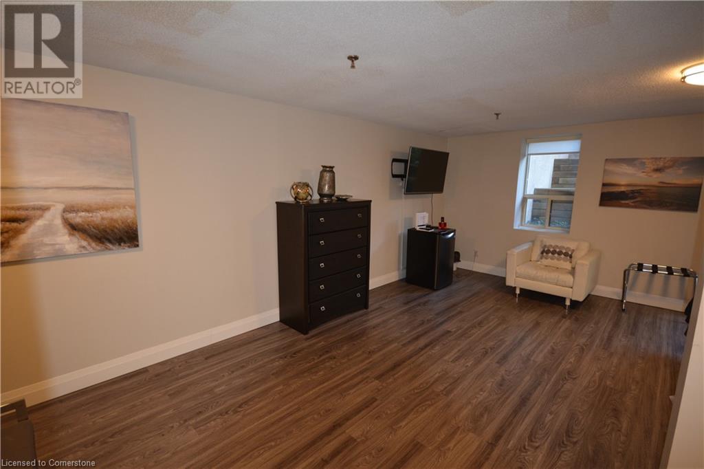1270 Maple Crossing Boulevard Unit# 104, Burlington, Ontario  L7S 2J3 - Photo 30 - 40738037