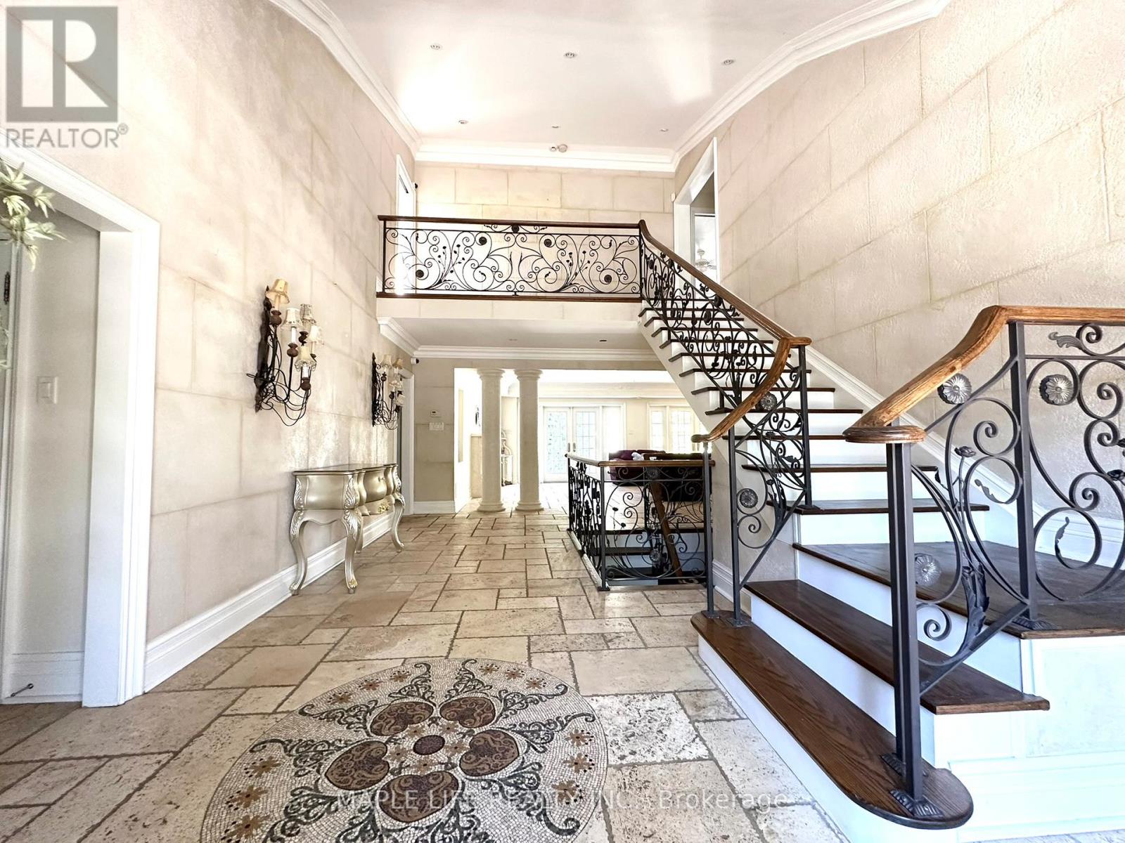 Property at 16 BRIAN CLIFF DRIVE image 4